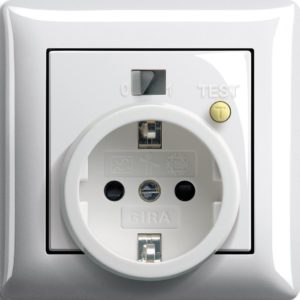 socket with RCD